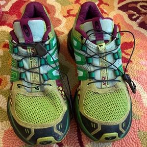 Salomon XR Mission Trail Runners. Size 9.5